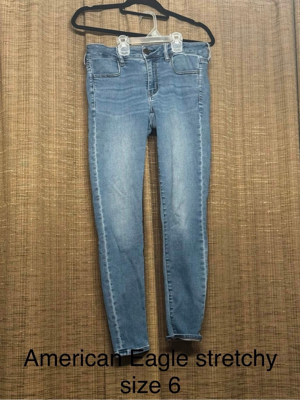 American Eagle Outfitters Light Blue Women’s Skinny Jeans